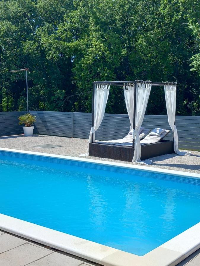 Villa Hedonia Porec Bagian luar foto